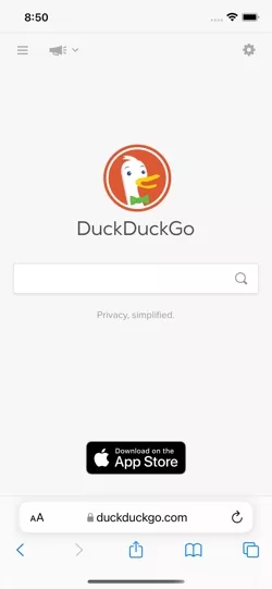 Safari iOS with Duckduckgo page loaded.