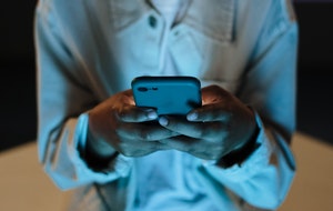 How to Make Your Phone Impossible to Track How to Make Your Phone Impossible to Track